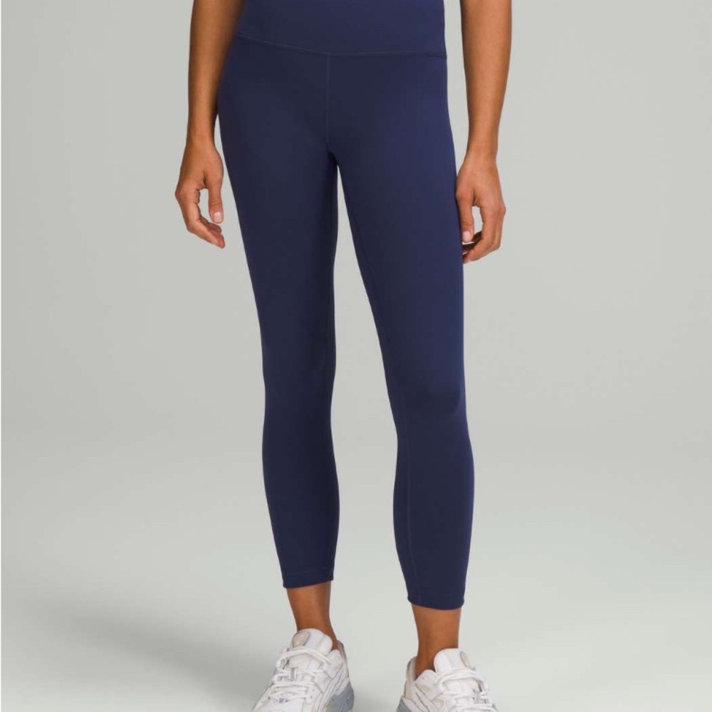 Wunder Train high rise Cropped 23” Lululemon leggings Size 0